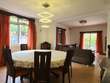 Villa de 5 Chambres