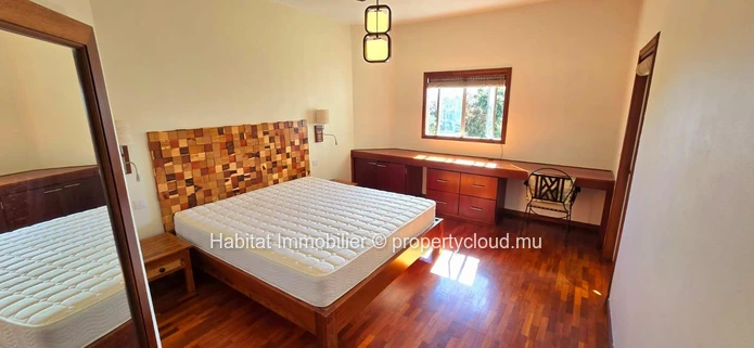 This luxurious contemporary furnished and equipped apartment of 151 m2 is located in a quiet and highly residential a...