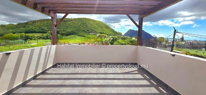 Charmante maison, meublée et équipée de 295 m², sur un terrain de 68 toises à Sodnac