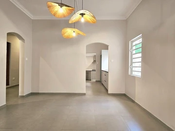 6 Bedroom Villa