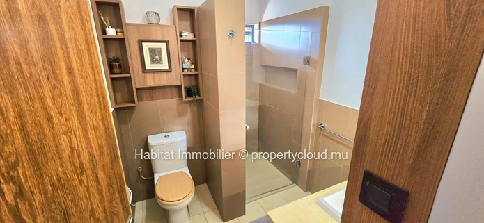 Located in the highly sought after area of Sodnac