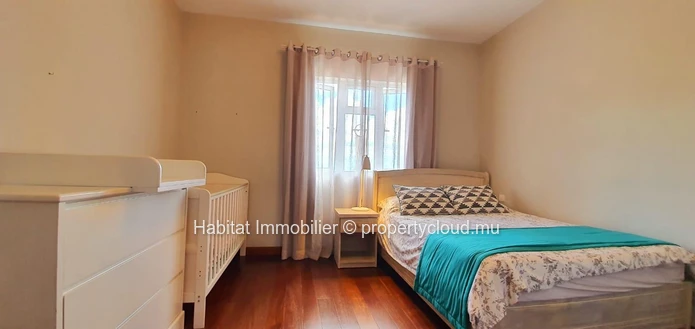 To rent: Charming family apartment in Vieux Quatre Bornes
