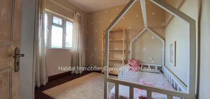 To rent: Charming family apartment in Vieux Quatre Bornes