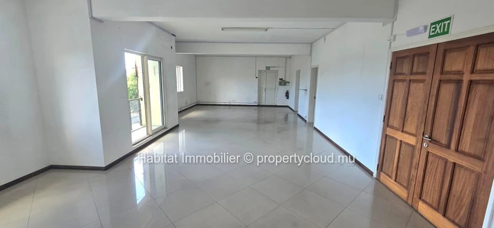 Bureau 163 m² situé à Port-Louis, à proximité de l'hôpital Jeetoo