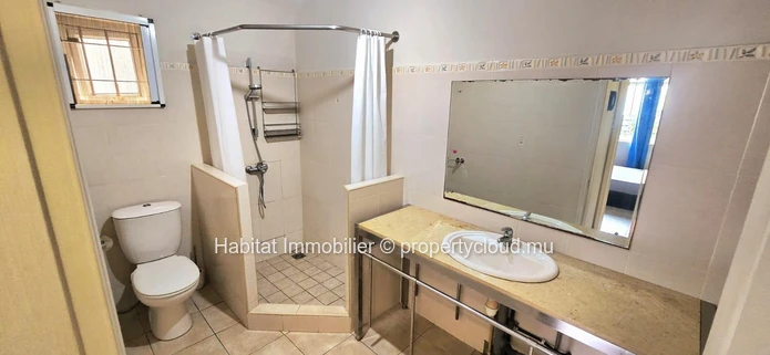 Charmante maison meublée et équipée de 200 m², sur un terrain de 168 toises à Tamarin