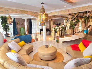 4 Bedroom Villa