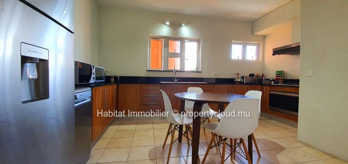 To rent: Charming family apartment in Vieux Quatre Bornes