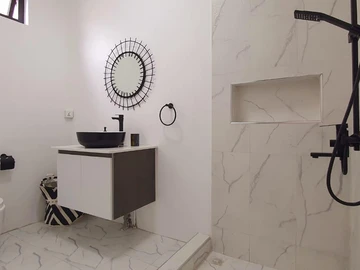 3 Bedroom Townhouse, Duplex
