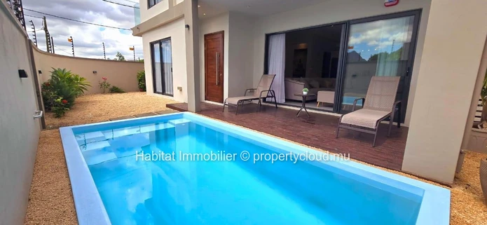 Charmante maison, meublée et équipée de 295 m², sur un terrain de 68 toises à Sodnac