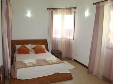 4 Bedroom Townhouse, Duplex