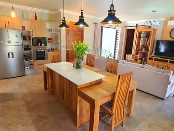 4 Bedroom Villa