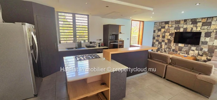 Discover this charming family house furnished and equipped of 310 m² on a plot of land of 222 toises, ideally located...