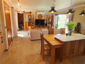 4 Bedroom Villa