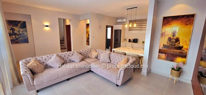 Charmante maison, meublée et équipée de 295 m², sur un terrain de 68 toises à Sodnac