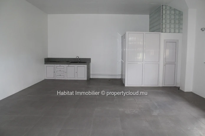 FOR SALE - Commercial space of 63 m2 in Curepipe.