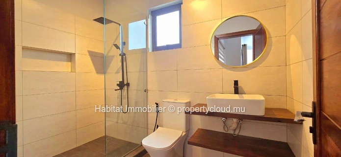 Charmante maison, meublée et équipée de 295 m², sur un terrain de 68 toises à Sodnac