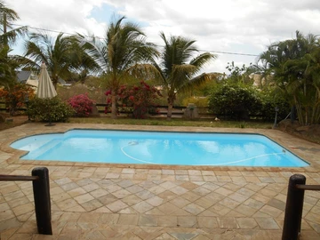 5 Bedroom Villa