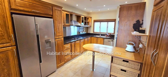 This luxurious contemporary furnished and equipped apartment of 151 m2 is located in a quiet and highly residential a...