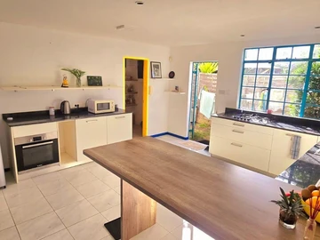 4 Bedroom Villa